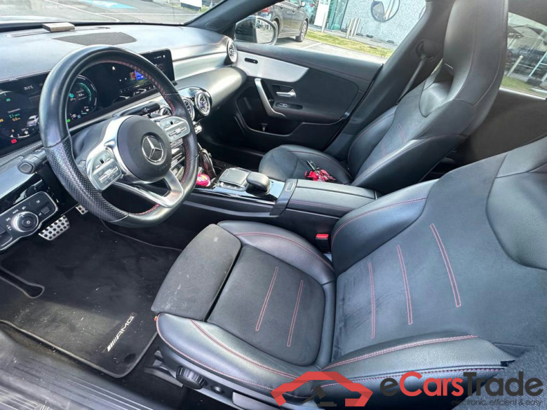 MERCEDES-BENZ CLA 250 e PHEV AMG Line #6