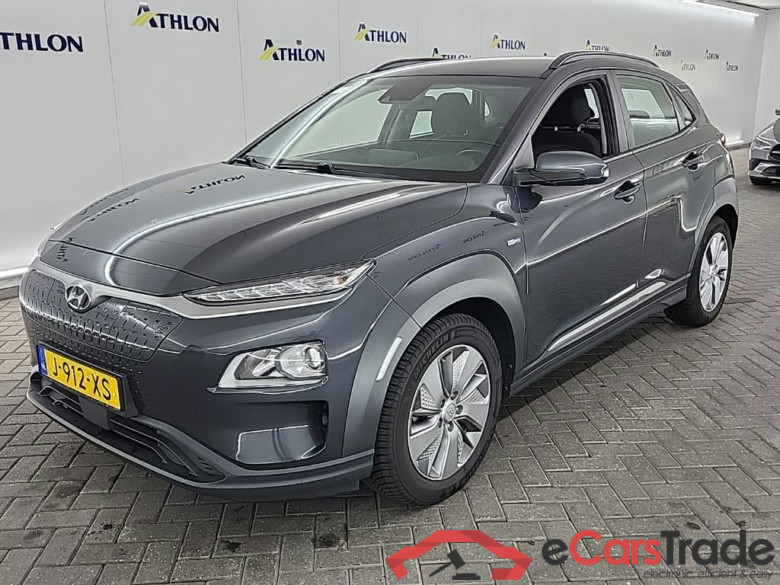 HYUNDAI Kona Comfort Smart Electric 64 kWh 5D Athlon Edition
