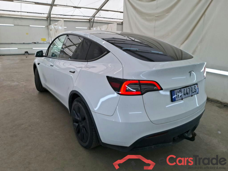 TESLA Model Y / 2020 / 5P / SUV Grande Autonomie RWD #3