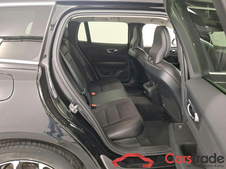 VOLVO V60 DIESEL - 2018 2.0 D3 Momentum Pro #5
