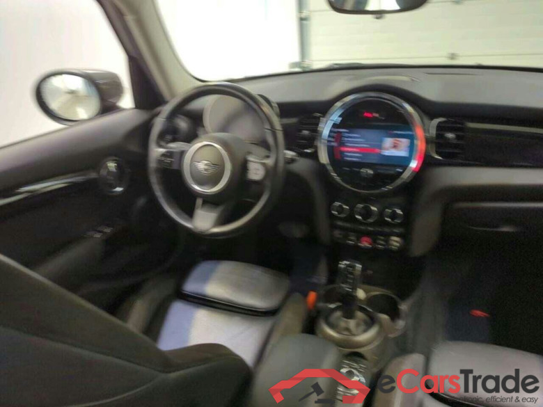 Mini 5-deurs 1.5 Cooper Bns Ed. #3