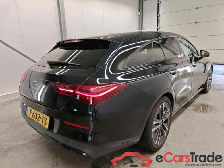 MERCEDES-BENZ CLA-klasse Shooting Brake 180 Luxury Line #2