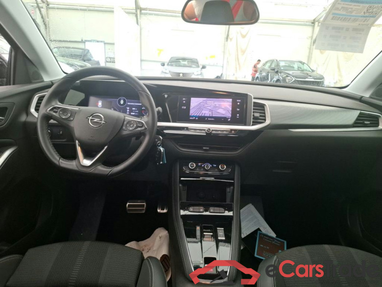Grandland X Business Elegance 1.5 130CV BVA8 6E #5