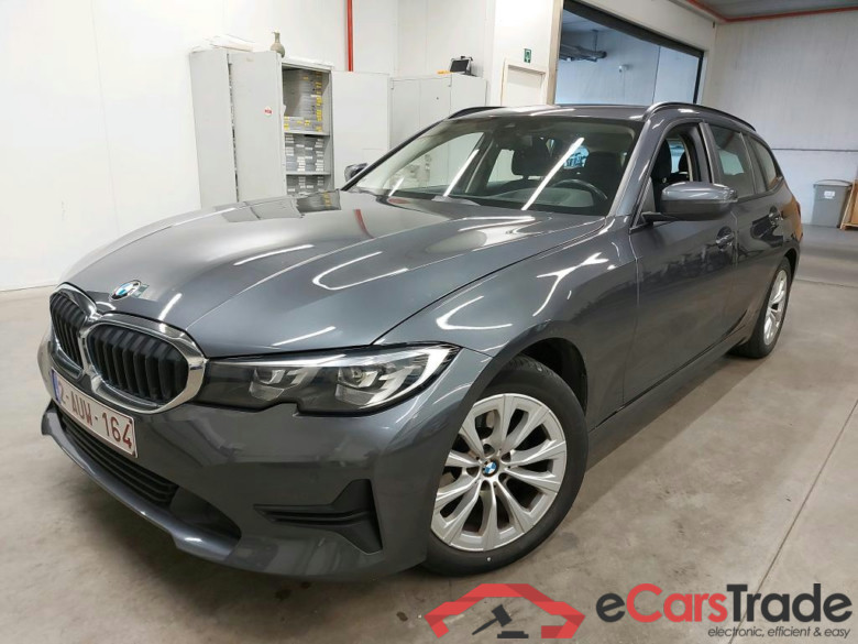 BMW - BMW 3 TOURING 318dA 136PK Business Edition Advantage & Pack Business & Head Up & Nav Pro & PDC Front & Rear