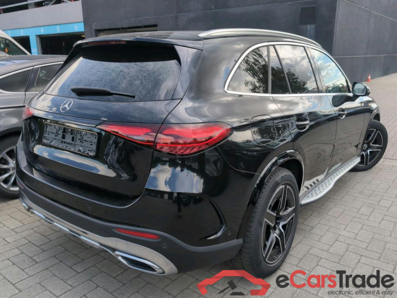 MERCEDES - MER GLC 220 d 197PK DCT 4MATIC AMG Line & Nappa Sienna Brown Leather & Pano Roof & Parking 360 Pack & Alloy Look Side Steps #2