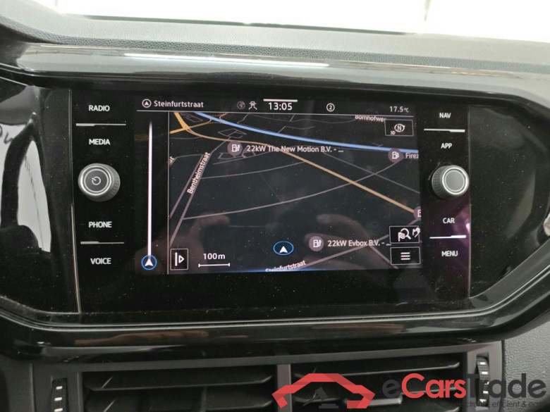 VOLKSWAGEN T-Cross 70 kW #3