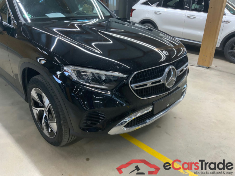 GLC -Klasse GLC 300 e 4Matic (254.656)Avantgarde 2.0 230KW AT9 E6d #2