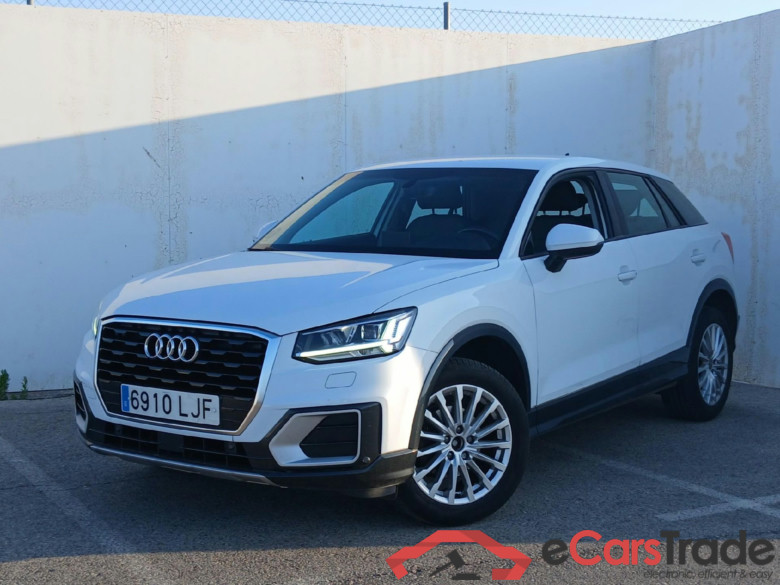 AUDI Q2 / 2016 / 5P / todoterreno Design 30 TFSI 85kW (116CV) (AC)