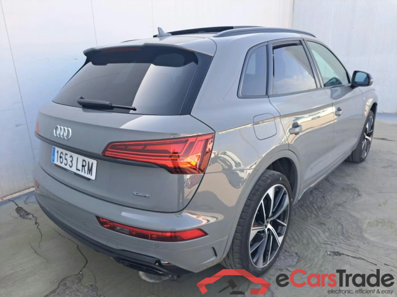 AUDI Q5 / 2020 / 5P / todoterreno Black line 40 TDI 150kW quattro-ultra #2