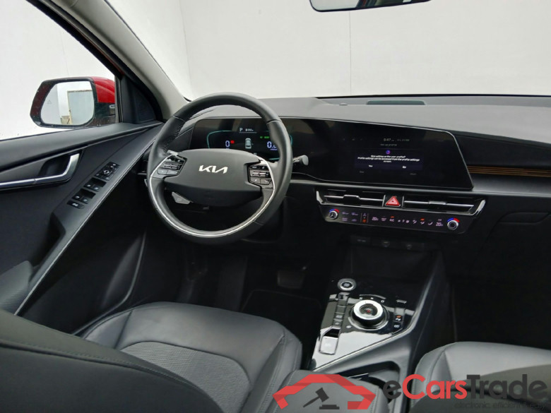 KIA Niro / 2022 / 5P / crossover 1.6 GDi PHEV 135kW (183CV) Drive #3