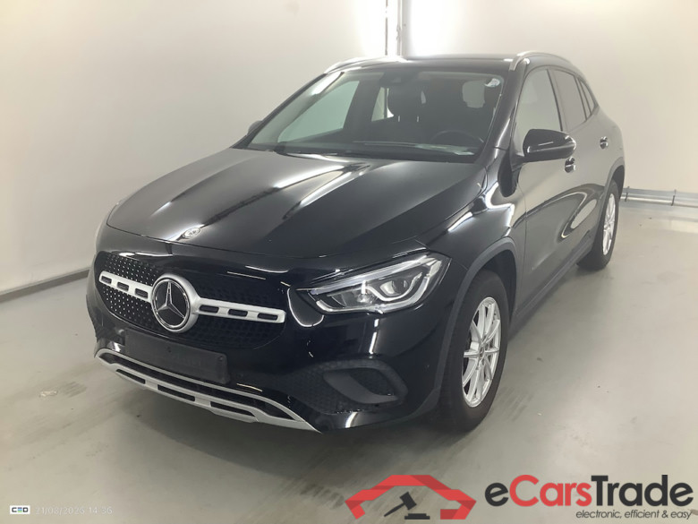MERCEDES-BENZ GLA 1.3 GLA 180 DCT BUSINESS SOLUTION