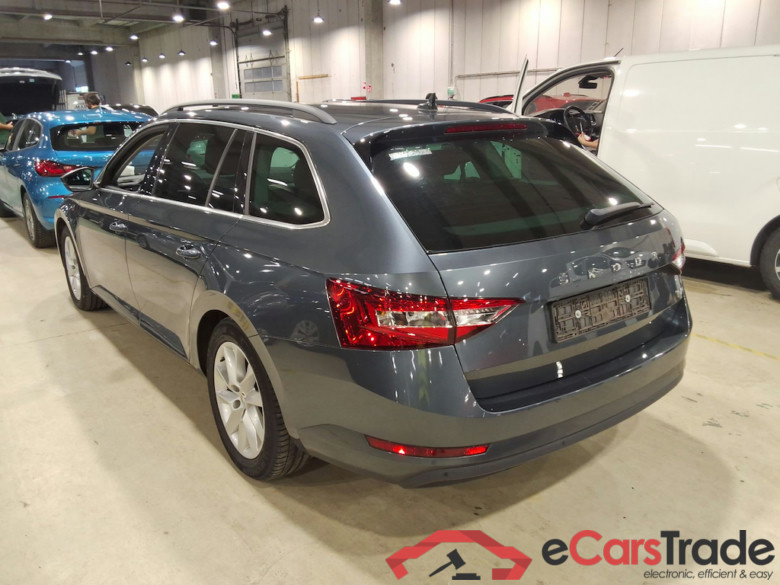 SKODA SUPERB COMBI - 2019 1.4 TSI PHEV Ambition DSG #2