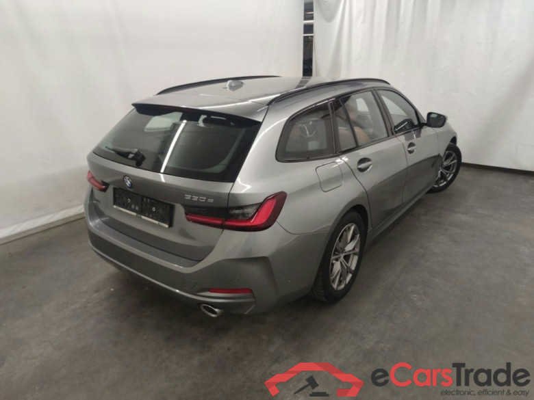 BMW 3 Reeks Touring 330e (215 kW) 5d #2