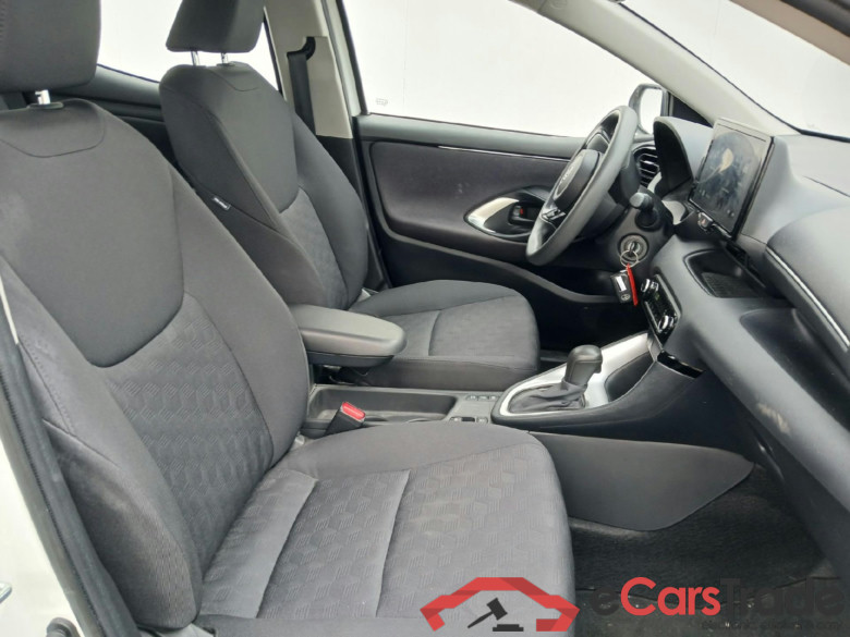 TOYOTA YARIS 1.5 120H Business Plus #6