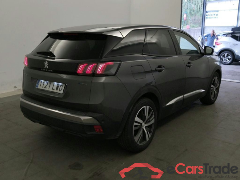 PEUGEOT 3008 Hybrid / 2020 / 5P / todoterreno 225 e-EAT8 Allure (AC2) #2