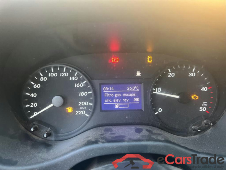 MERCEDES-BENZ Vito / 2014 / 4P / furgón 111 CDI Larga #4