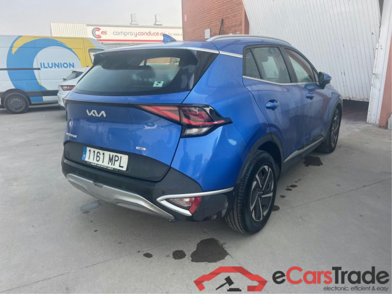KIA Sportage / 2022 / 5P / todoterreno 1.6 T-GDi HEV 171kW (230CV) Drive 4X2 #2