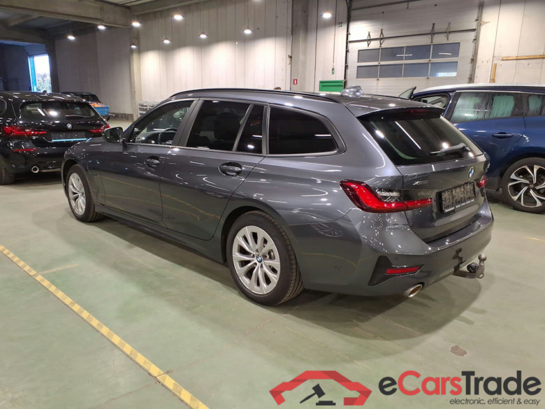 BMW 3 SERIES TOURING 2.0 330E (215KW) XDRIVE TOURING #2