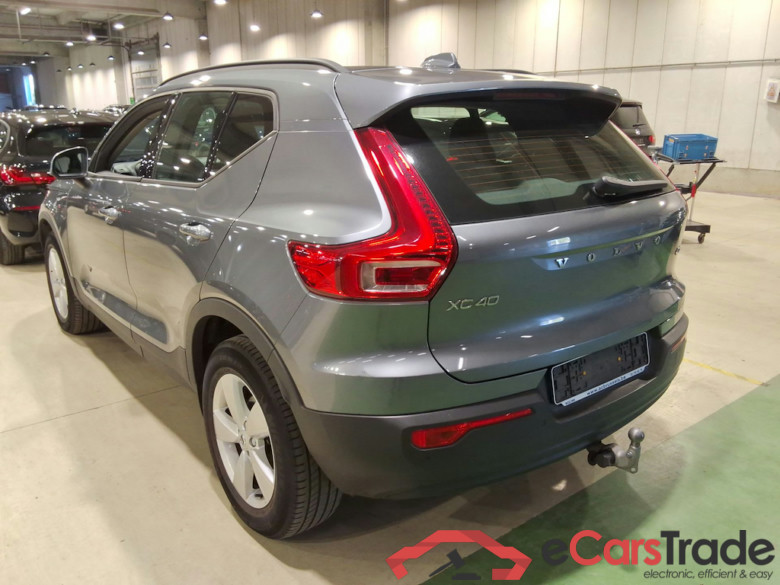 VOLVO XC40 DIESEL 2.0 D3 STOCK #2