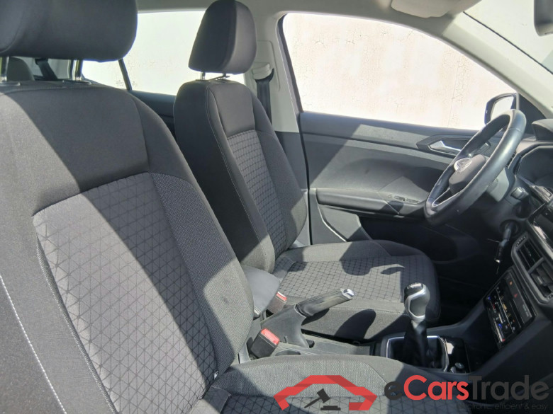 VOLKSWAGEN T-Cross / 2018 / 5P / todoterreno Advance 1.0 TSI 70kW (95CV) (AC2) #6