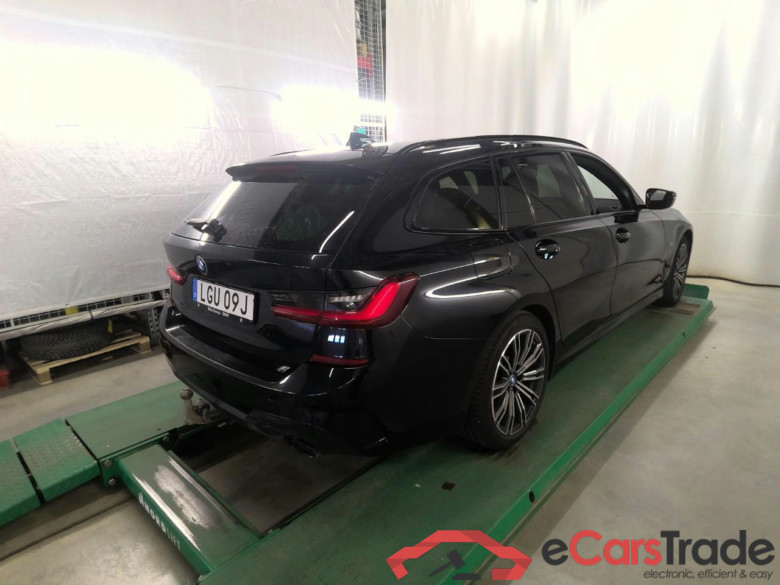 330e Tour.xDr. Con.M-Sp. Aut #3