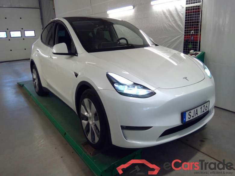 Tesla Model Y Long-Range AWD #2