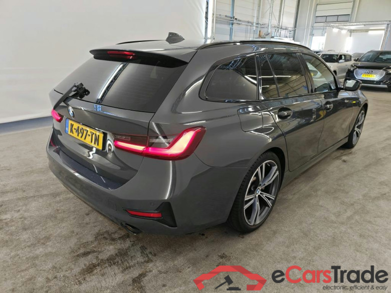 BMW 3 Serie Touring 330e Sport Line 5d + Shadow Line #2