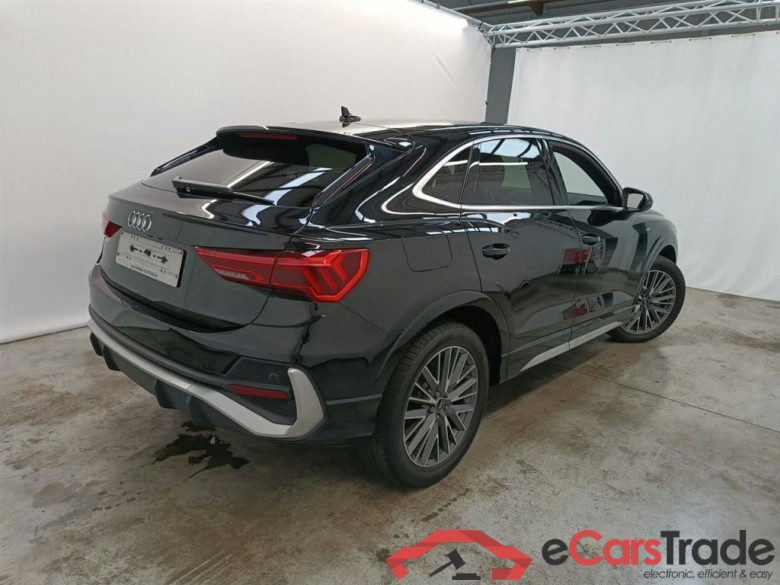 Audi Q3 Sportback 45 TFSI e S tronic S Line 5d #2