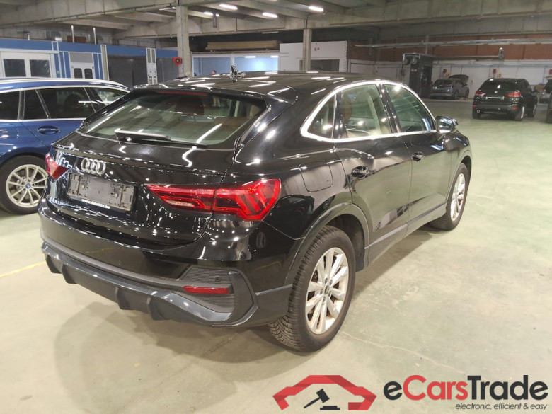 AUDI Q3 Sportback 1.4 45 TFSI E S TRONIC #4