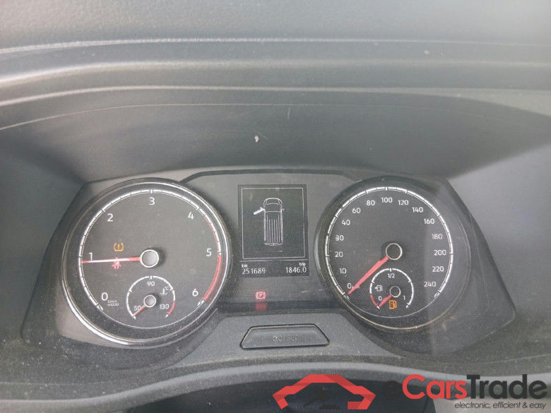 VOLKSWAGEN Transporter / 2020 / 4P / combi Kombi Corto TN 2.0 TDI 81kW (110CV) BMT #4