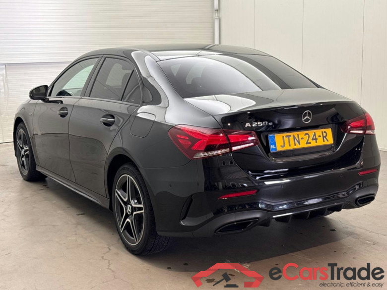 MERCEDES-BENZ A-KLASSE 250 e Business Solution AMG Limited #3