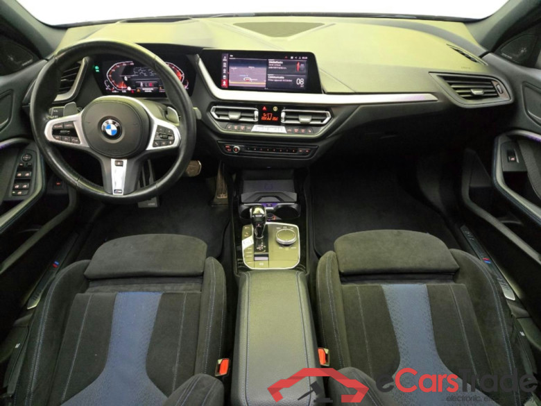 BMW 1-serie 120i High Executive #6