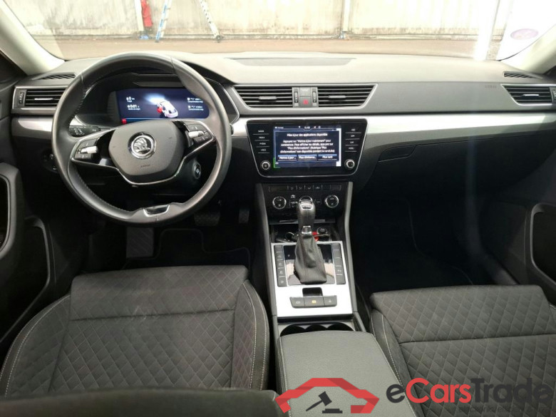 SKODA Superb Combi / 2019 / 5P / Break 1.4 TSI PHEV 218ch DSG6 Business #6