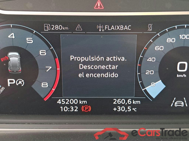 AUDI A1 / 2018 / 5P / berlina con portón Sportback Adrenalin 30 TFSI 81kW S tron(SP) #5