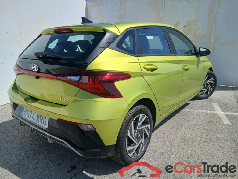 HYUNDAI i20 / 2023 / 5P / berlina con portón 1.0 TGDI 74kW (100CV) Klass #2