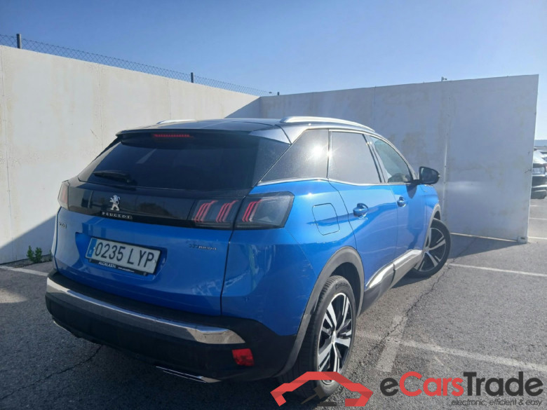 PEUGEOT 3008 Hybrid / 2020 / 5P / todoterreno 300 e-EAT8 GT #2