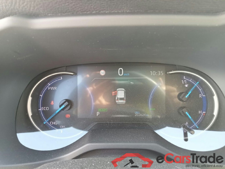 TOYOTA Rav4 / 2018 / 5P / todoterreno 2.5l 220H Luxury #4