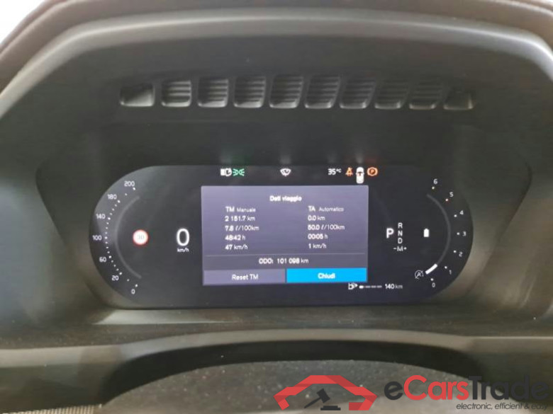 VOLVO XC90 / 2014 / 5P / SUV B5 D AWD AUTOMATICO 7P PLUS DARK #4