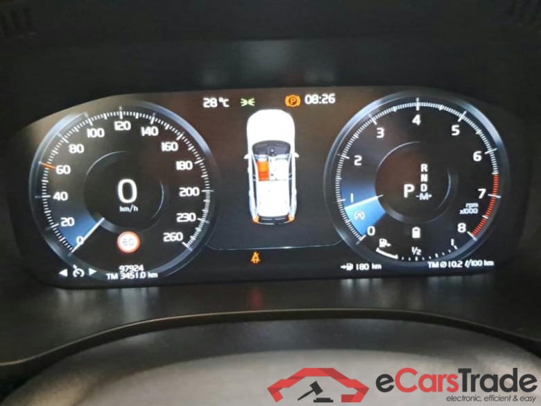 VOLVO XC60 / 2017 / 5P / SUV B5 AWD GEARTR. INSCRIPTION #4
