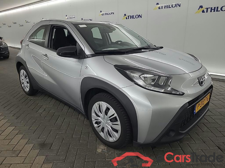 TOYOTA Aygo X 1.0 VVT-I MT play 5D 53kW #2
