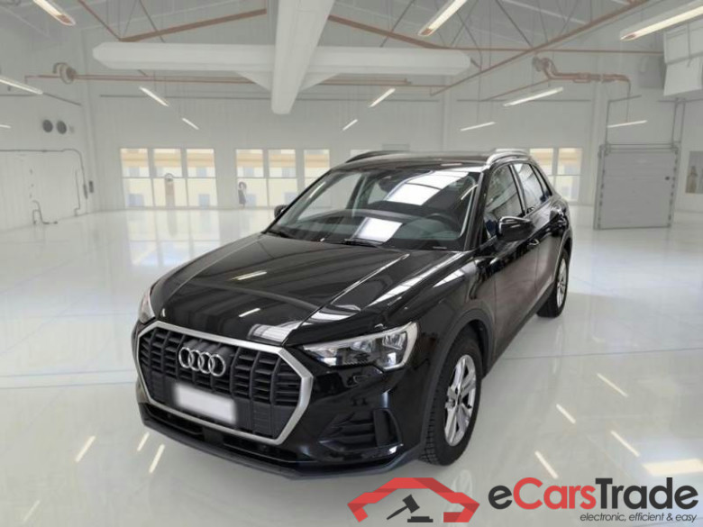 AUDI Q3 / 2018 / 5P / SUV 35 TDI S TRONIC BUSINESS #1