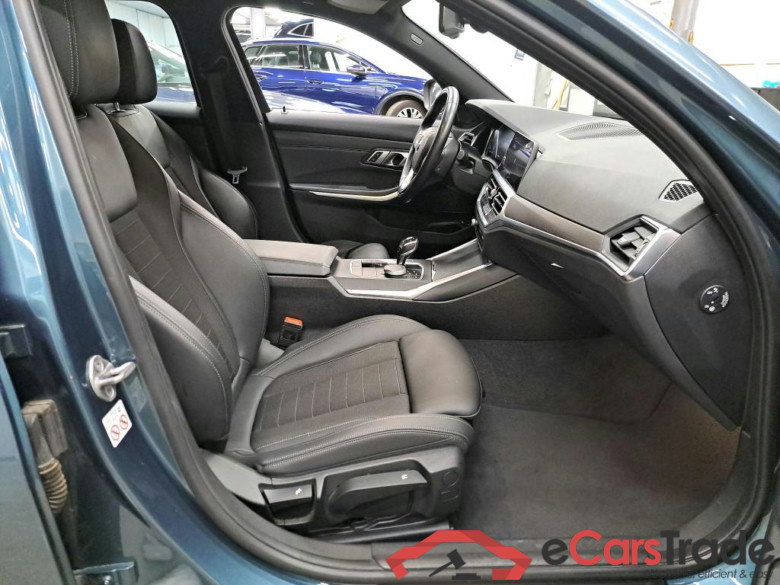 BMW - BMW 3 TOURING 330e 292PK Business Edition With Heated Sport Seats & Parking Assistant Pack  * HYBRID * #3