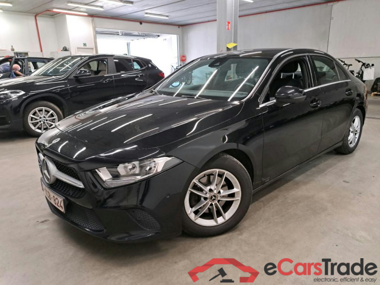 MERCEDES - MER A BERLINE 180 d 116PK DCT Business Solution & Smartphone Pack #1