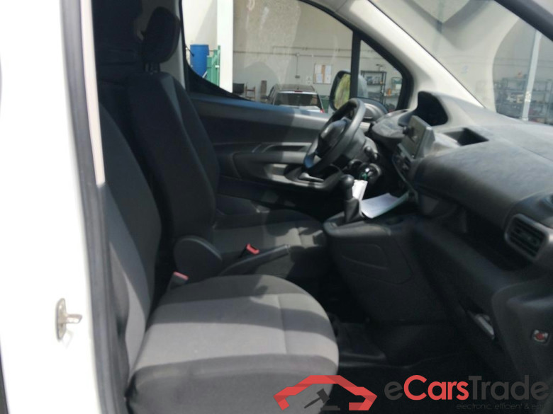 PEUGEOT Partner / 2018 / 3P / furgón derivado de turismo Pro Standard 600kg BlueHDi 73kW (AC) #6