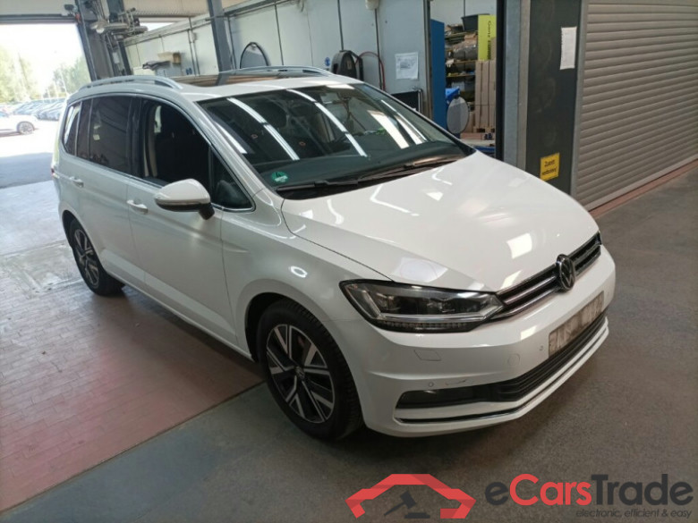 Volkswagen Touran  #1