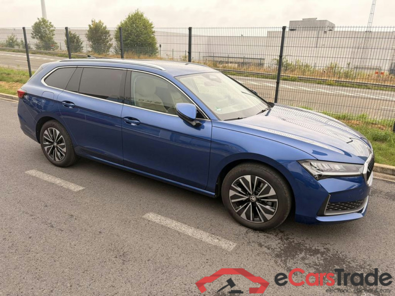 SKODA Superb Combi Superb Combi Anniversary Edition 1.5 TSI m-HEV 110kW (150ch) DSG7 #3