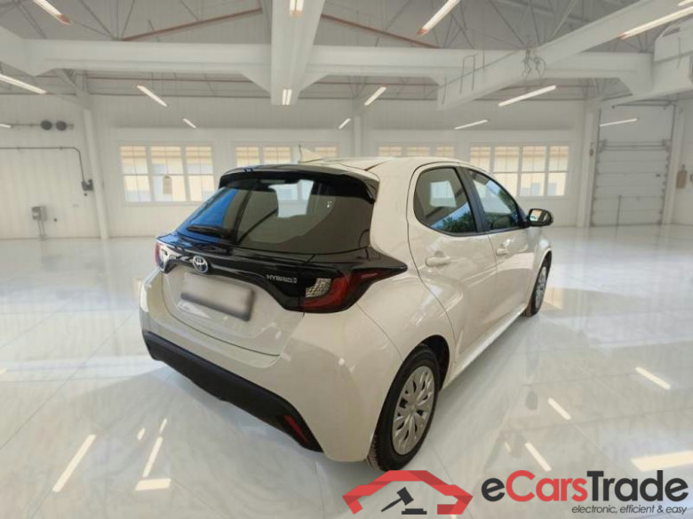 TOYOTA YARIS / 2020 / 5P / BERLINA HYBRID BUSINESS MY22 #2