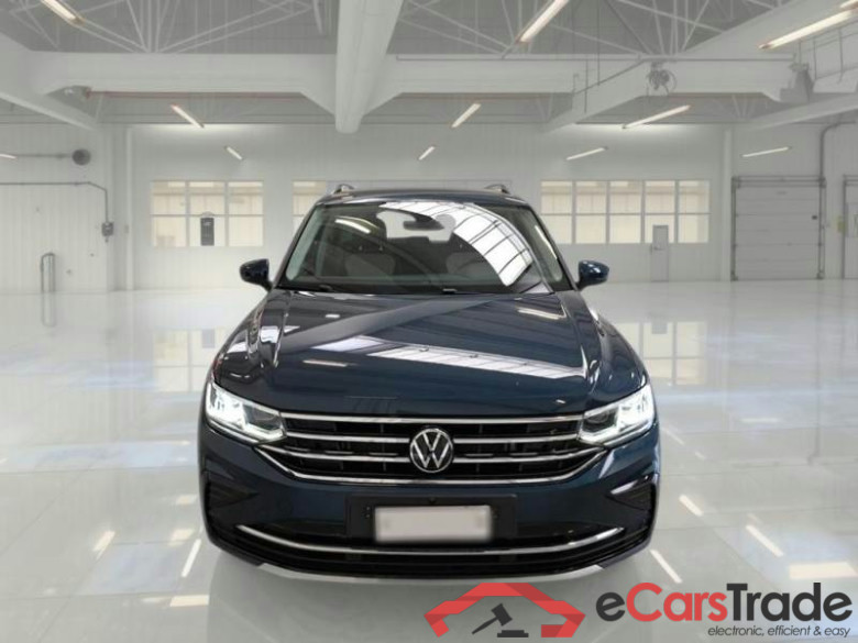 VOLKSWAGEN TIGUAN / 2020 / 5P / SUV 2.0 TDI SCR 110KW ELEGANCE DSG #6