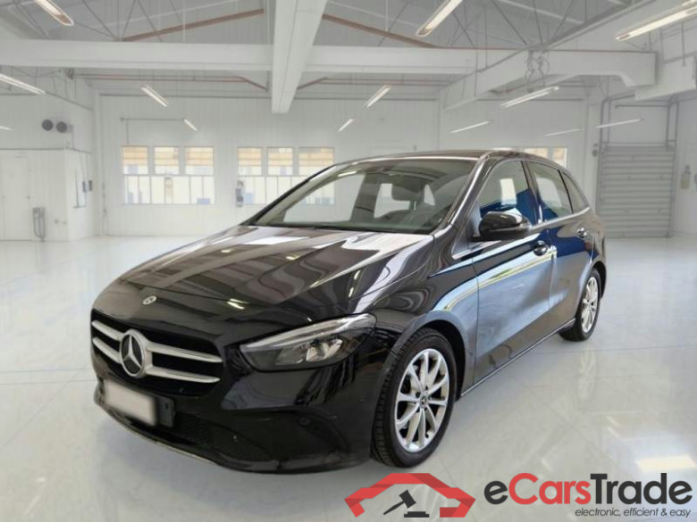 MERCEDES-BENZ CLASSE B / 2018 / 5P / MONOVOLUME B 180 AUTOMATIC BUSINESS EXTRA #1