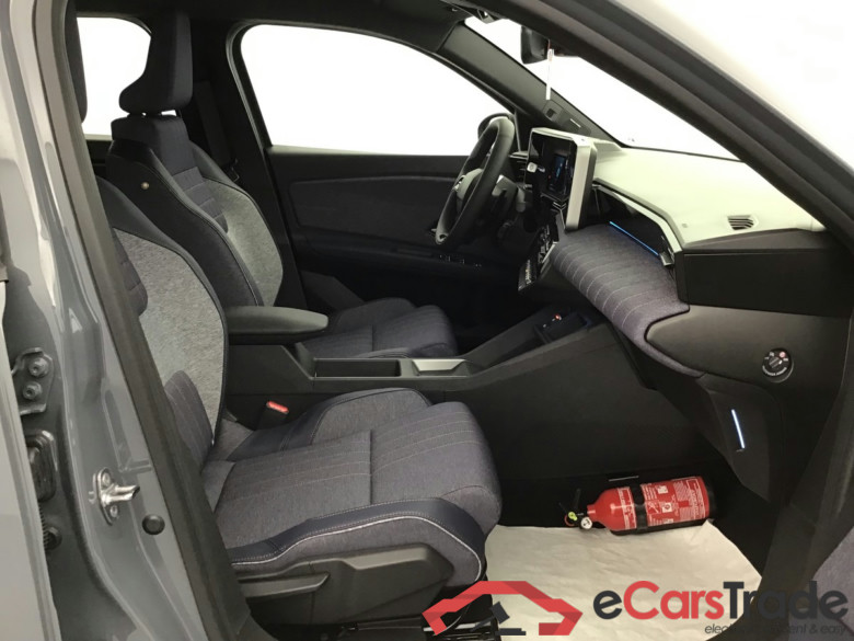 Renault R 4 Confort Electric 152hp #6